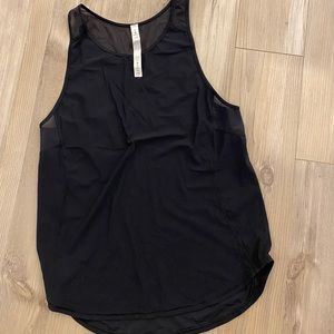 Lululemon tank